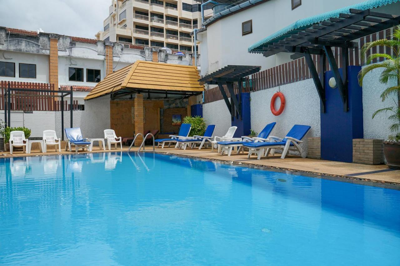 Rattana Beach Hotel By Shanaya Karon Dış mekan fotoğraf