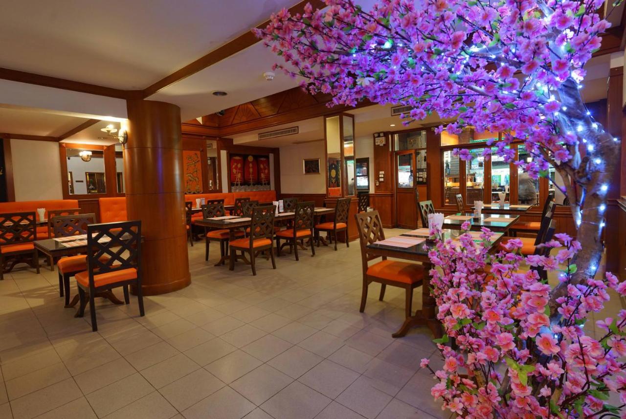 Rattana Beach Hotel By Shanaya Karon Dış mekan fotoğraf